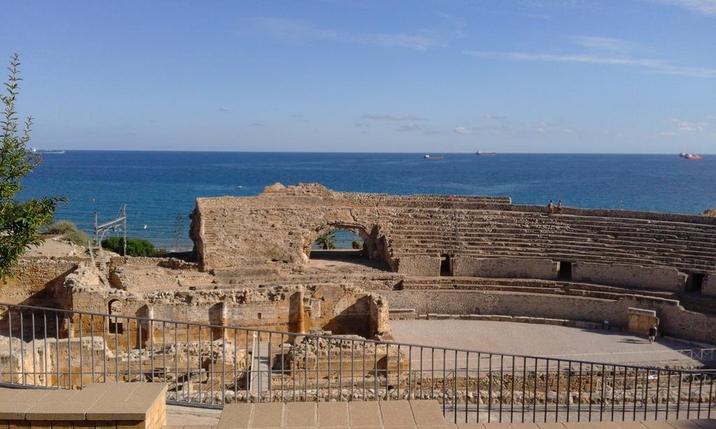 Acogedor Apartamento En El Corazon Medieval De Tarragona Apartment ภายนอก รูปภาพ